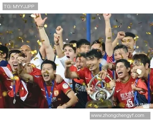 水原三星与广州恒大激战正酣实时比分更新及精彩瞬间回顾