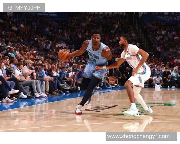 雷霆逆转灰熊雷吉杰克逊关键时刻挺身而出拯救球队